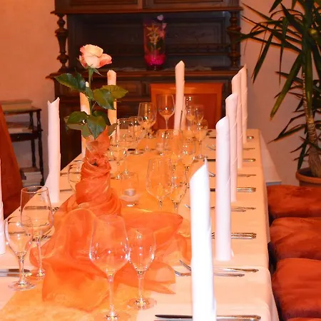 Ξενοδοχείο Kraichtaler Hof 2*